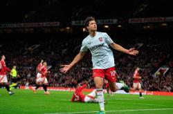 九游官网入口 -关于今晨体能课后，曼联复出首秀备战荷甲，媒体盛赞，数据趋势出现新变化的信息